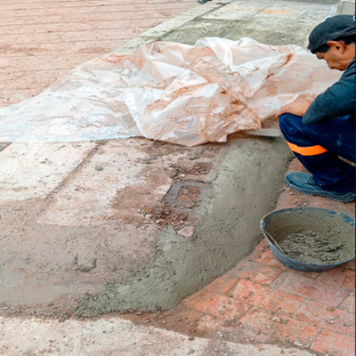 LOCATIVO HECHURA DE SENDERO PEATONAL